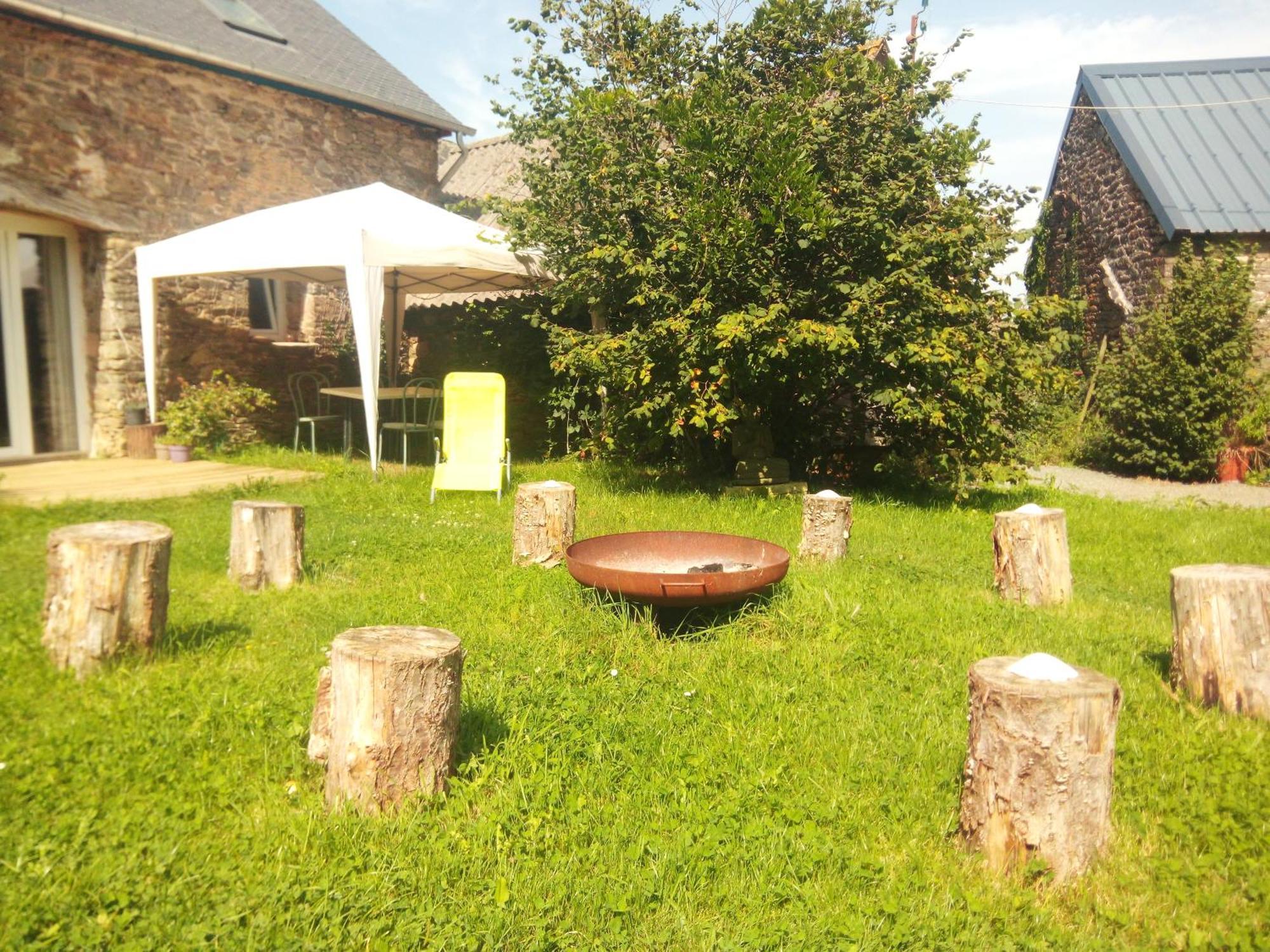 Le Jardin Enchanteur, Chaleureuse Maison D'Hotes Eco-Responsable, Calme Et Accueillante Lopérec Dış mekan fotoğraf
